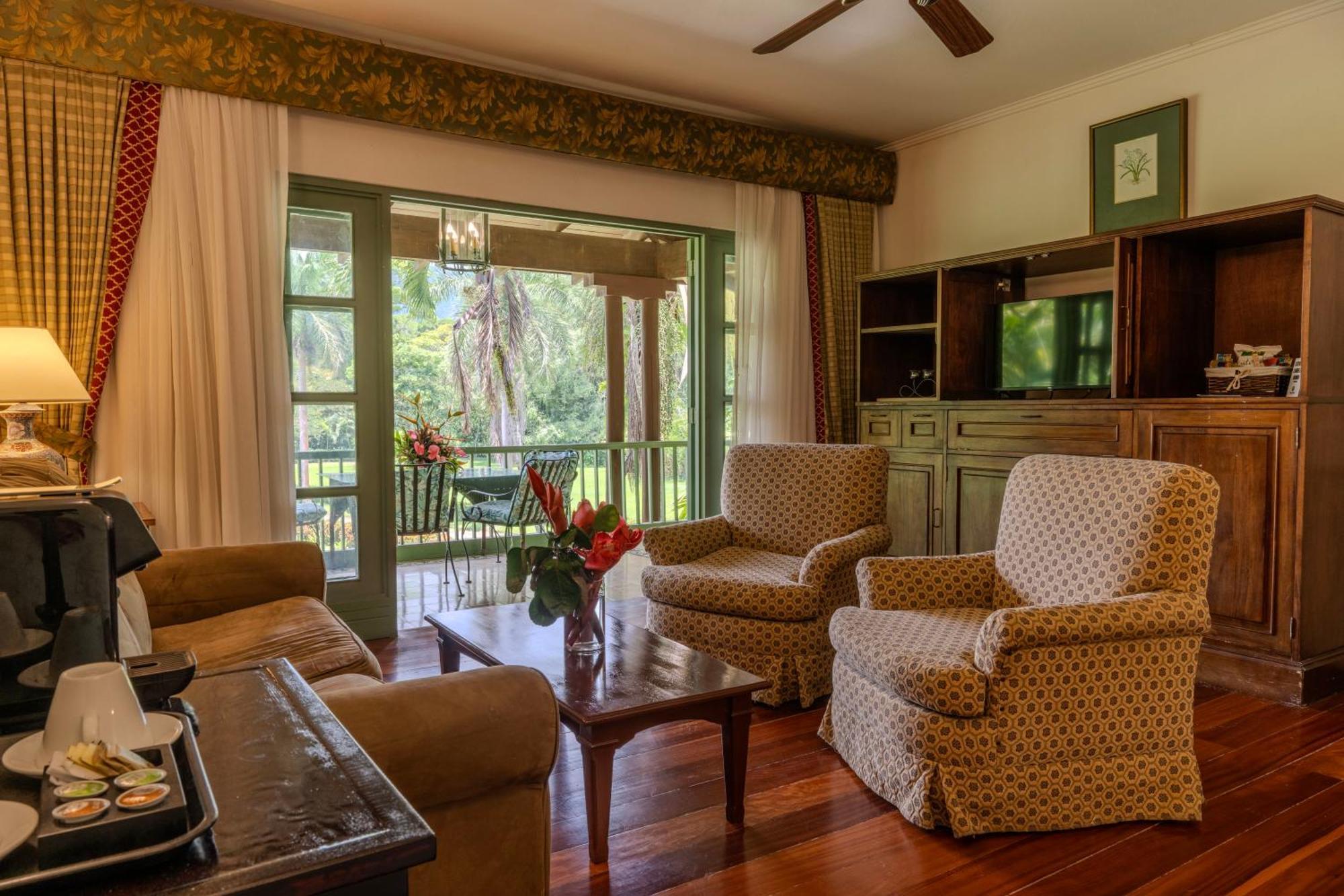 Hotel Casa Turire Turrialba Bagian luar foto